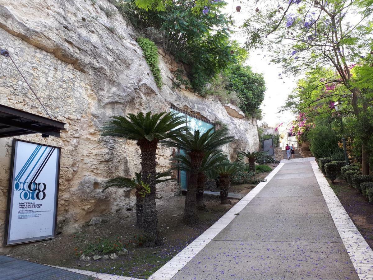 Mari Pintau Otel Cagliari Dış mekan fotoğraf